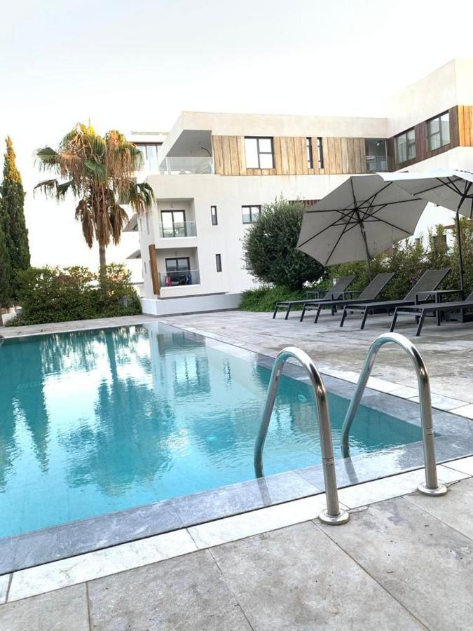 Silver House Boutique Lägenhet Paphos Exteriör bild