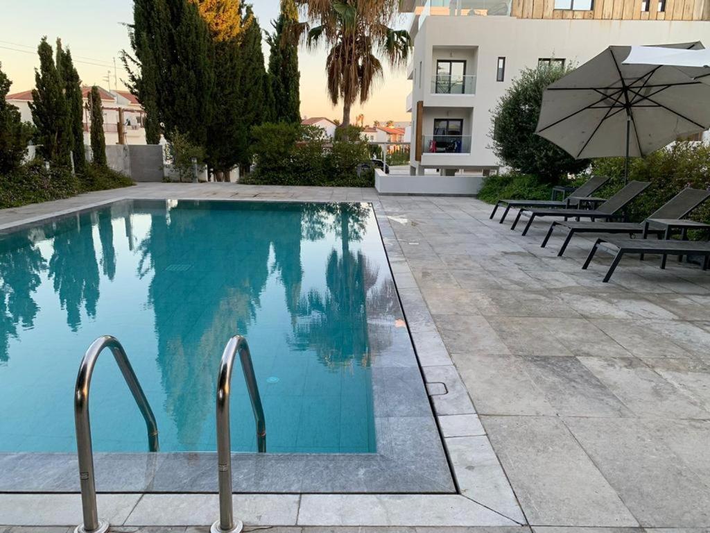 Silver House Boutique Lägenhet Paphos Exteriör bild